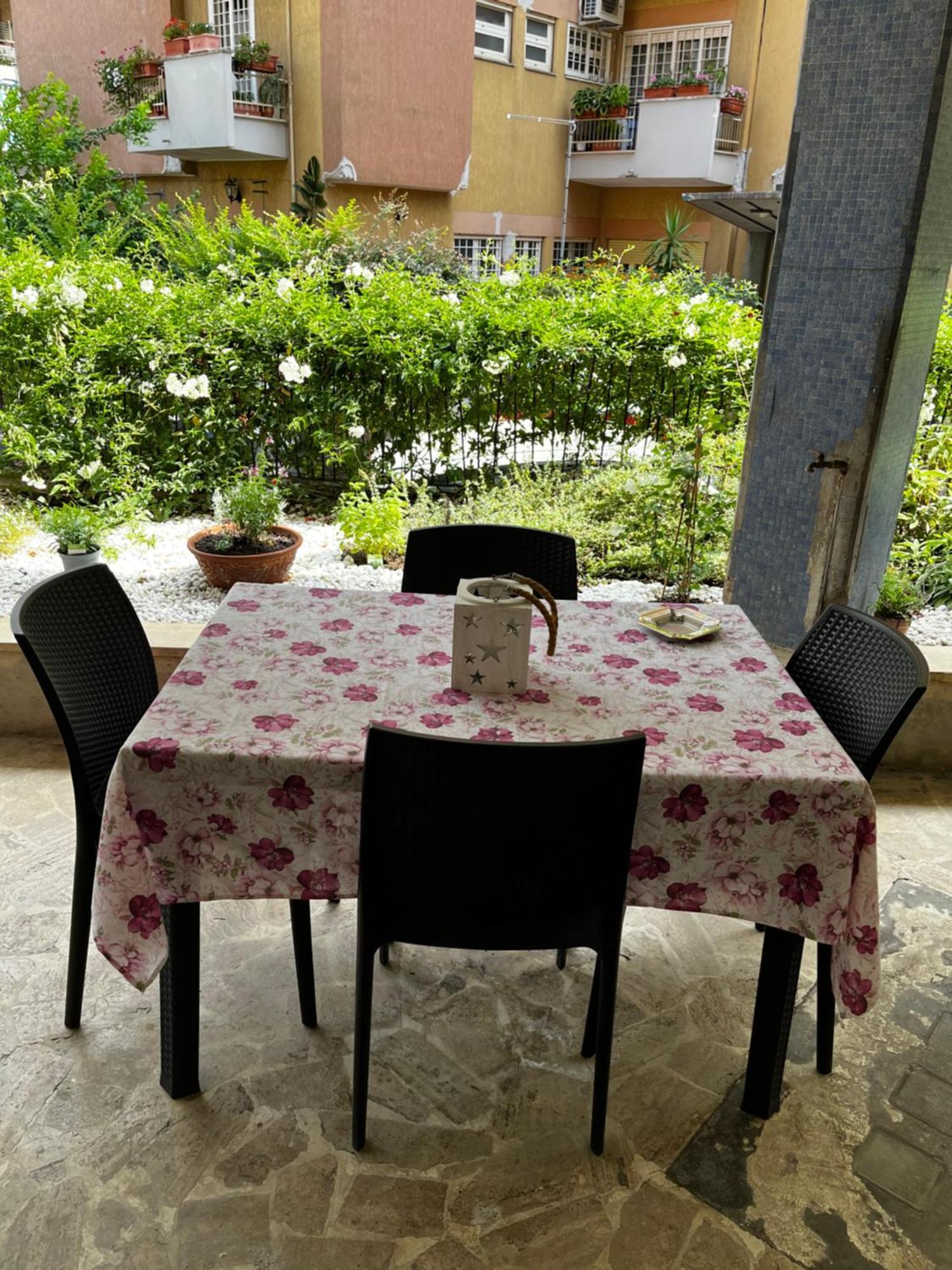 Casetta Romana Apartment *