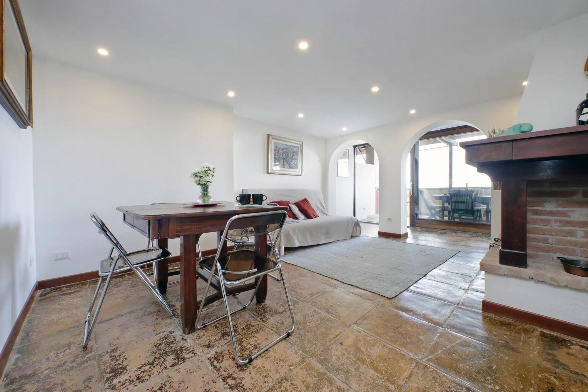 Super Attico Con Terrazza Lodi Apartment