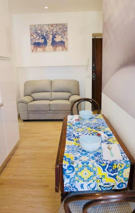 Termini/s.giovanni Sweet - Metro A/b Apartment *