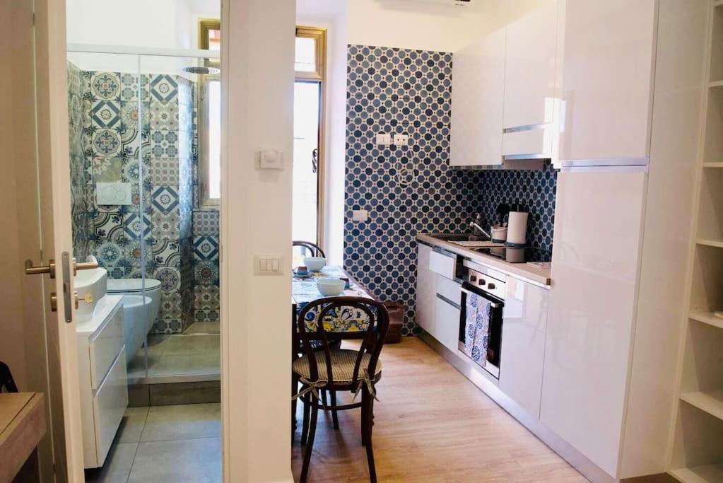 Termini/s.giovanni Sweet - Metro A/b Apartment