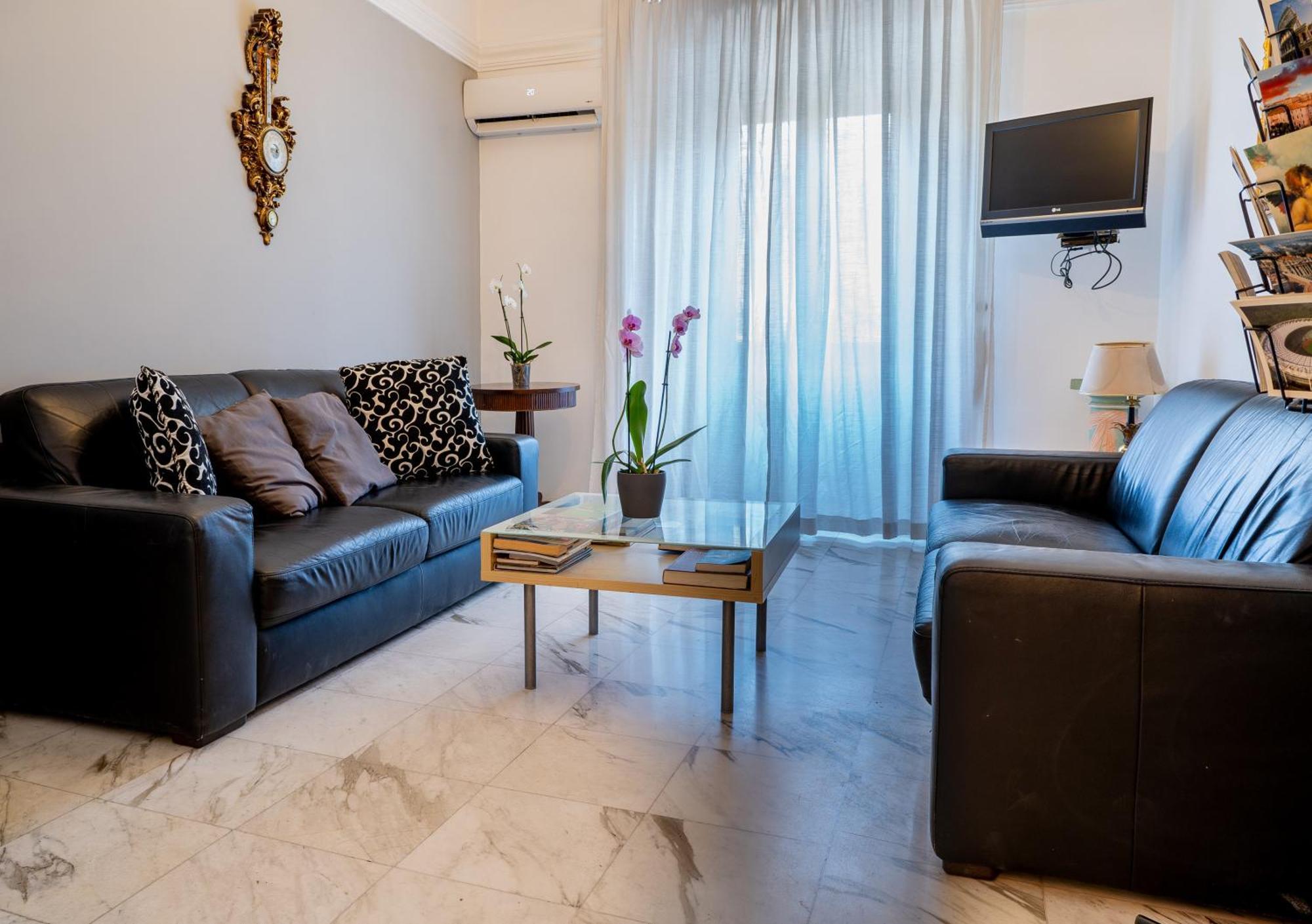 Gabriella Hotel