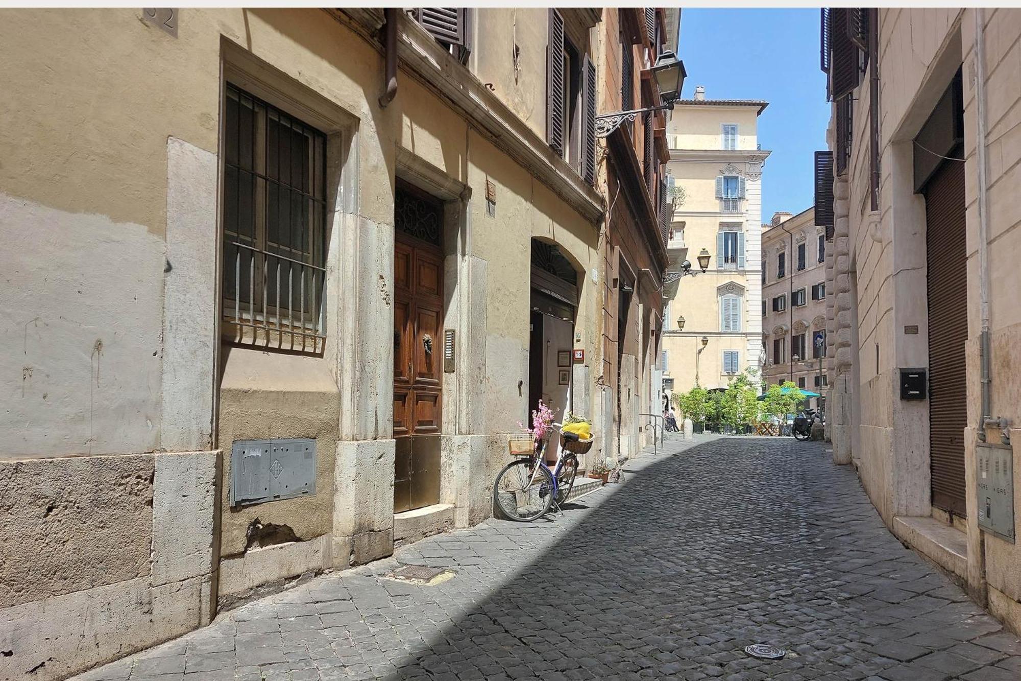 Charming Navona * Rome