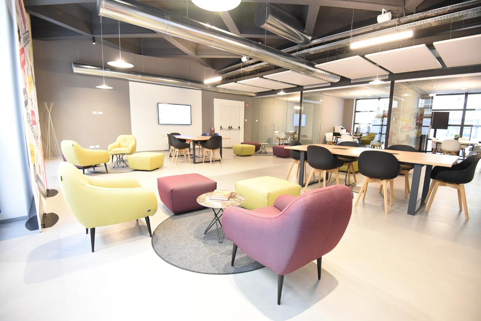 Hotel Dotcampus Center