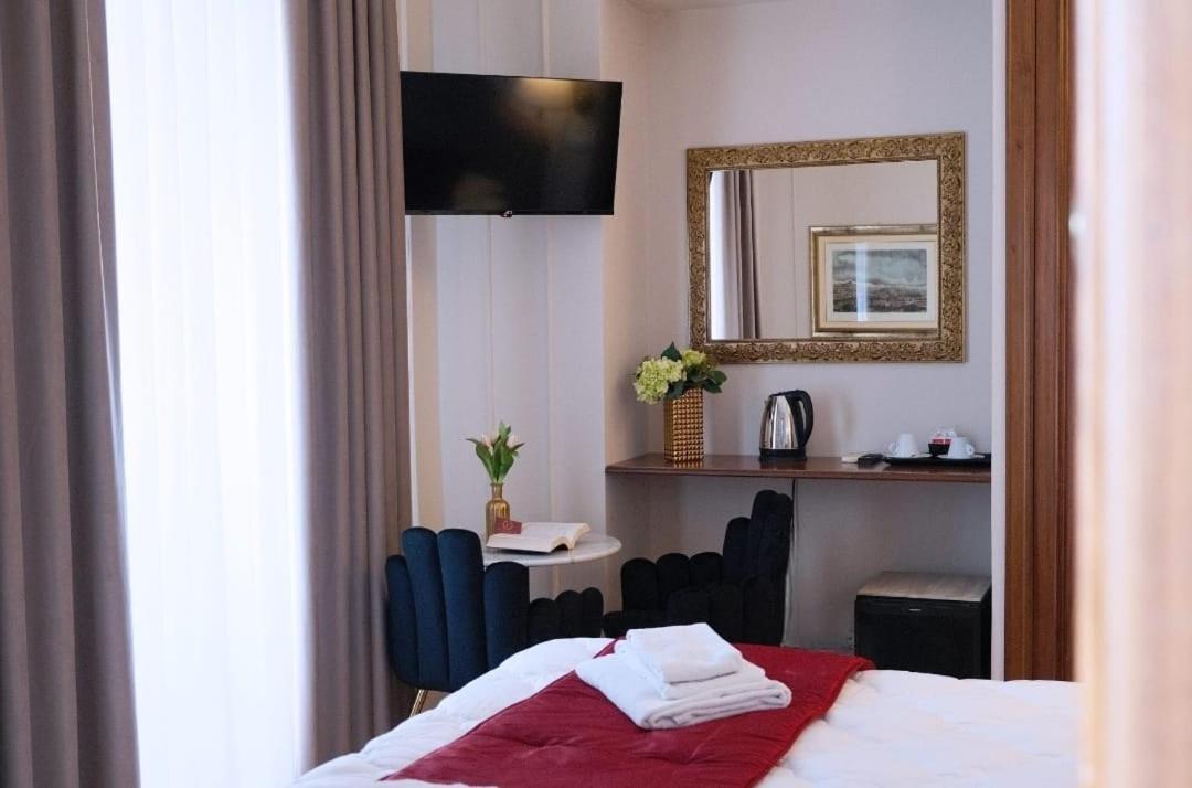 Boncompagni 3* Rome
