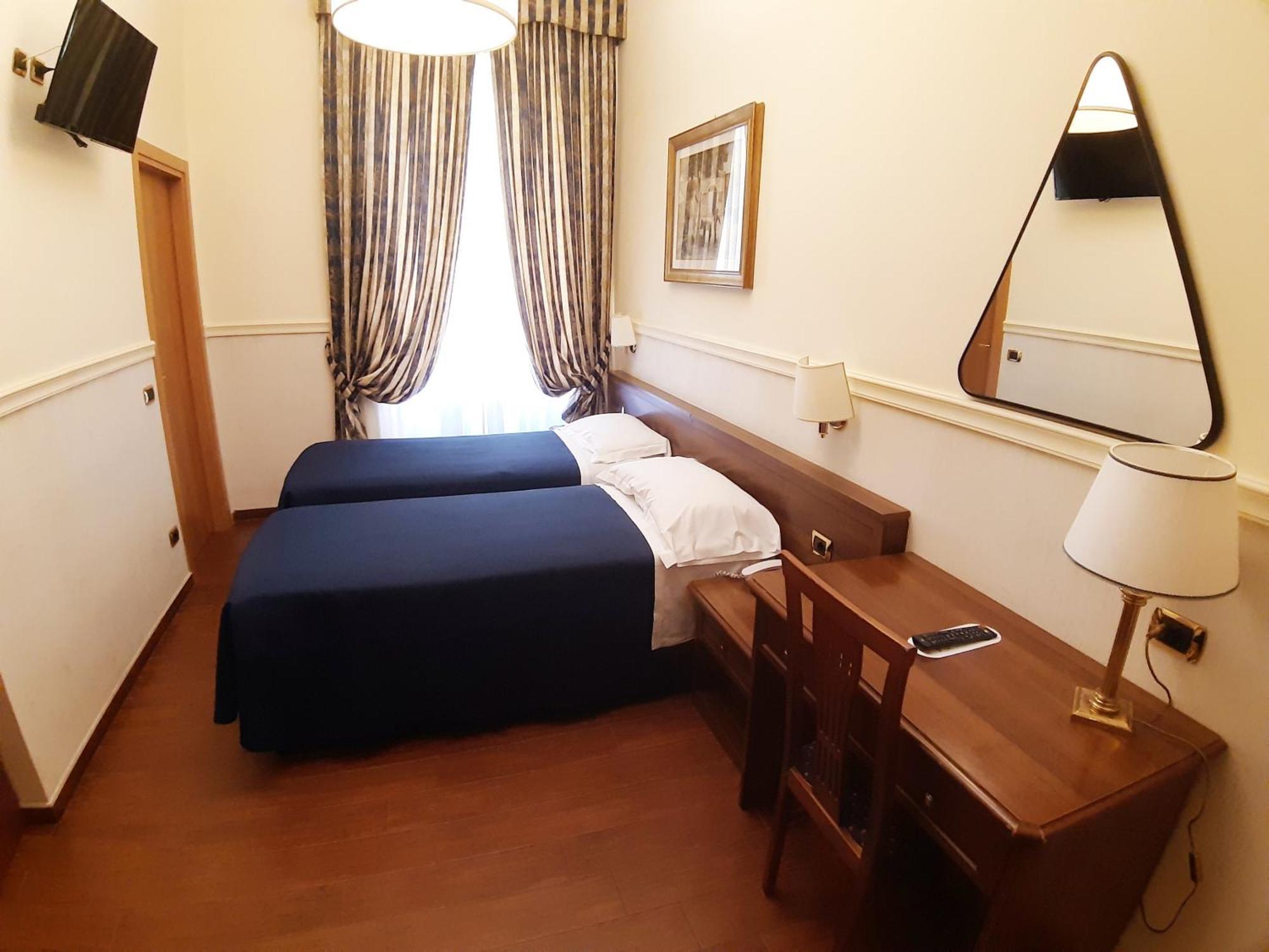 Colosseo Guest house *