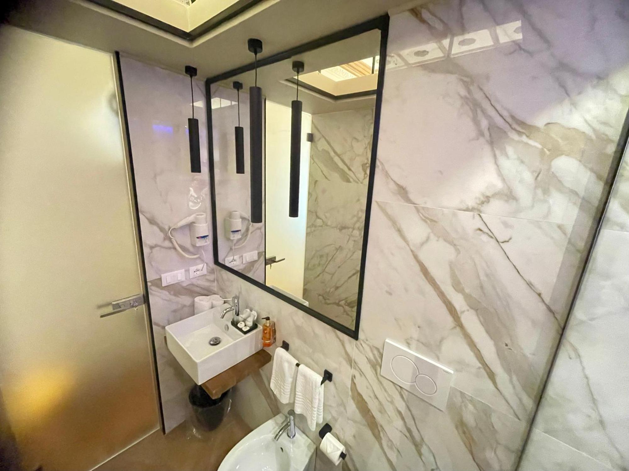 Z-archsuites Urbs Guest house *