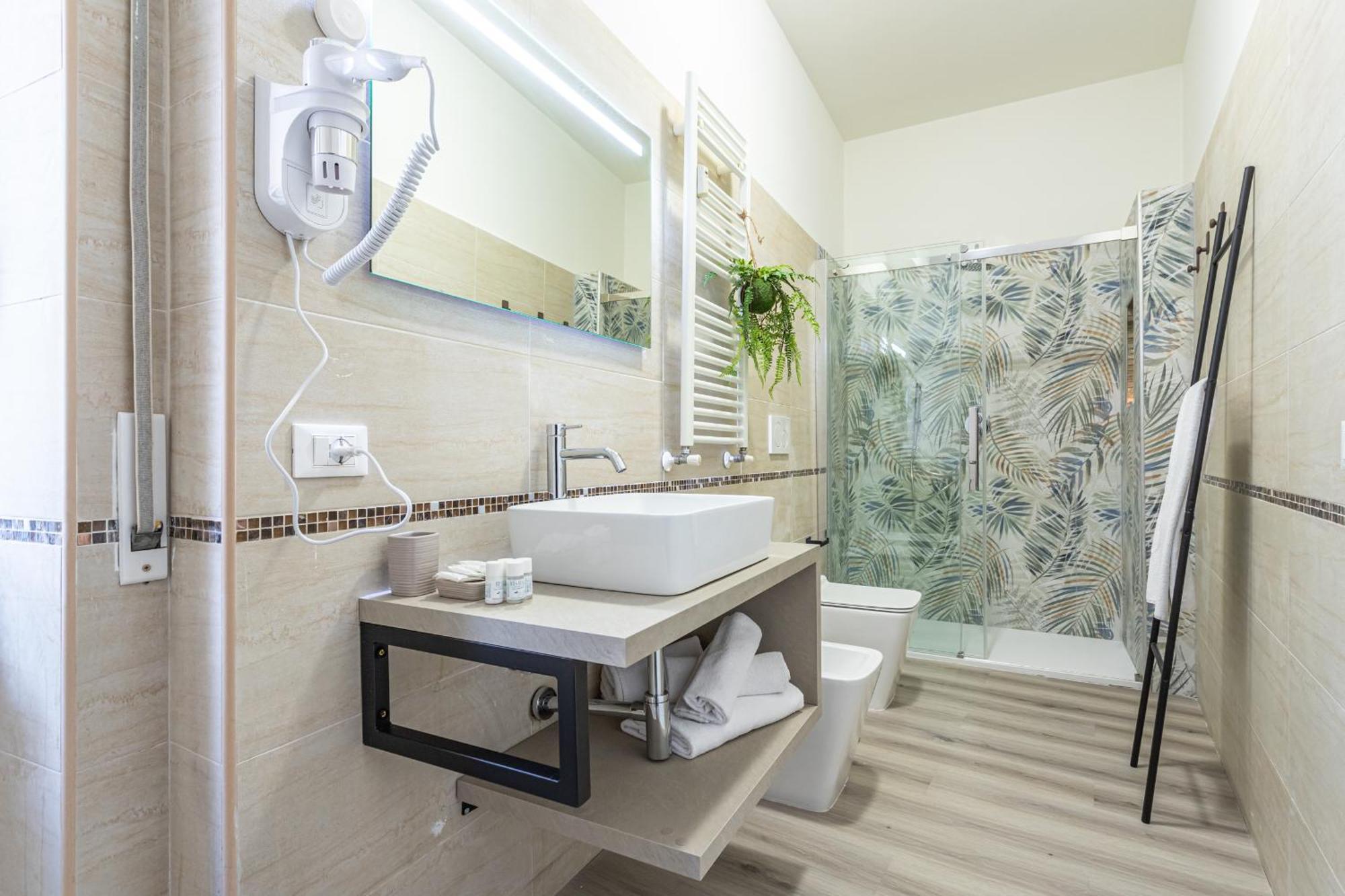Cornelia Elegance House *