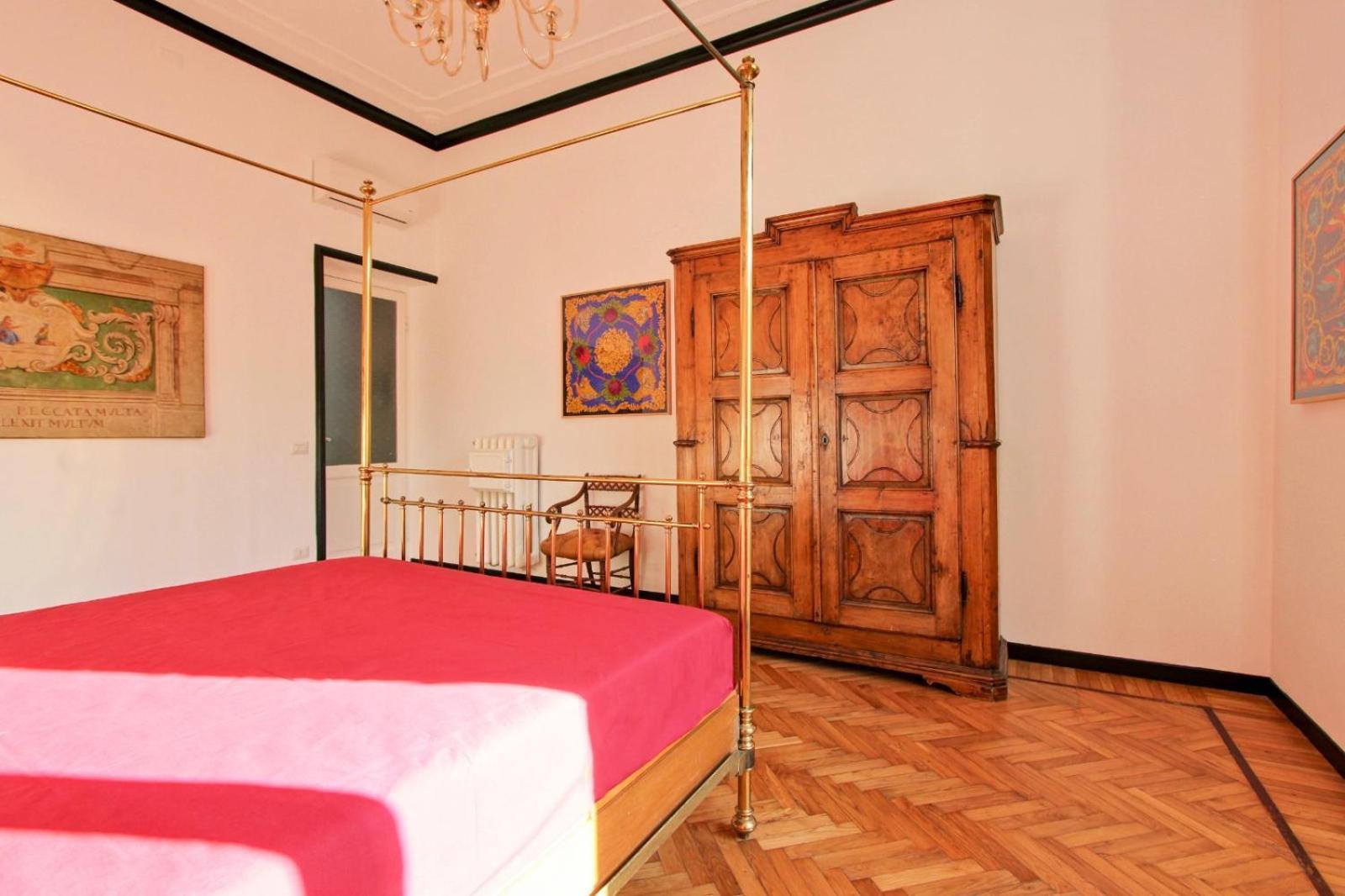 Tibullo ,classico Ed Elegante Apartment *