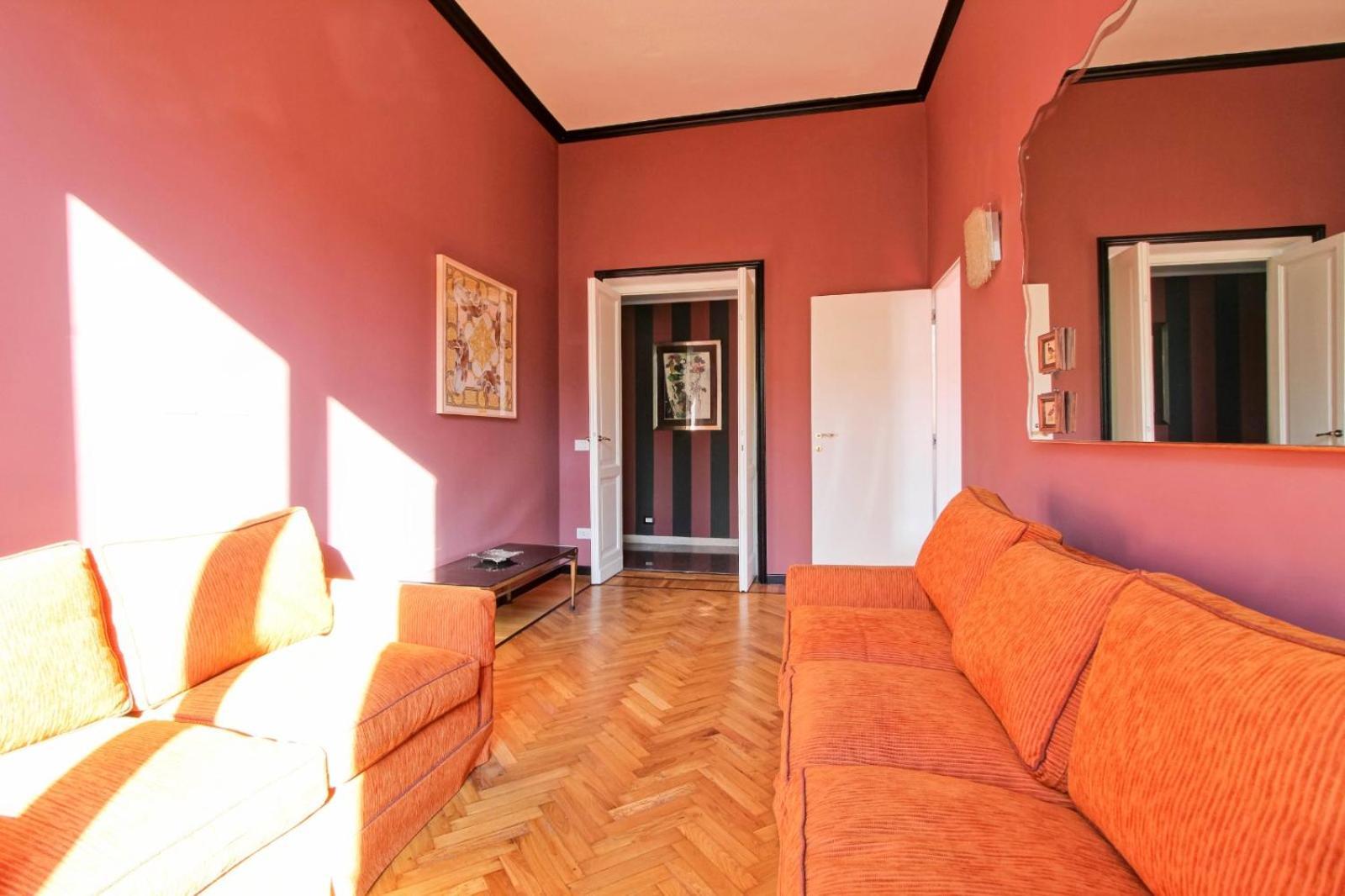 Apartment Tibullo ,classico Ed Elegante *
