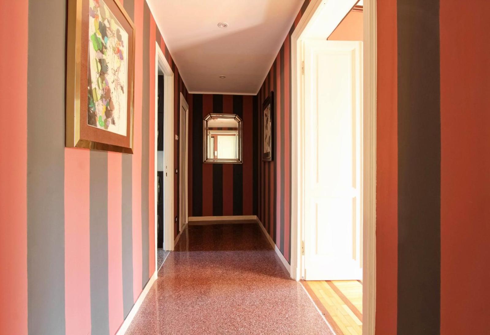 Apartment Tibullo ,classico Ed Elegante *