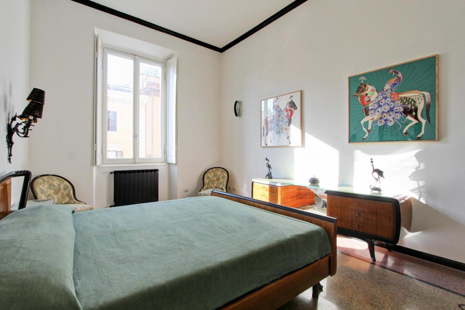 Tibullo ,classico Ed Elegante Apartment
