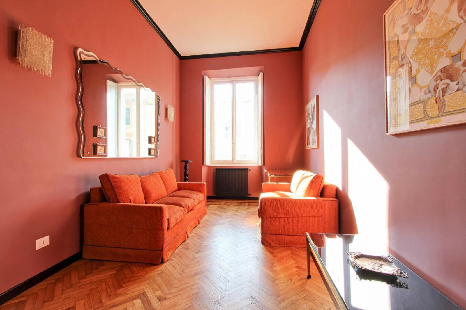 Apartment Tibullo ,classico Ed Elegante *