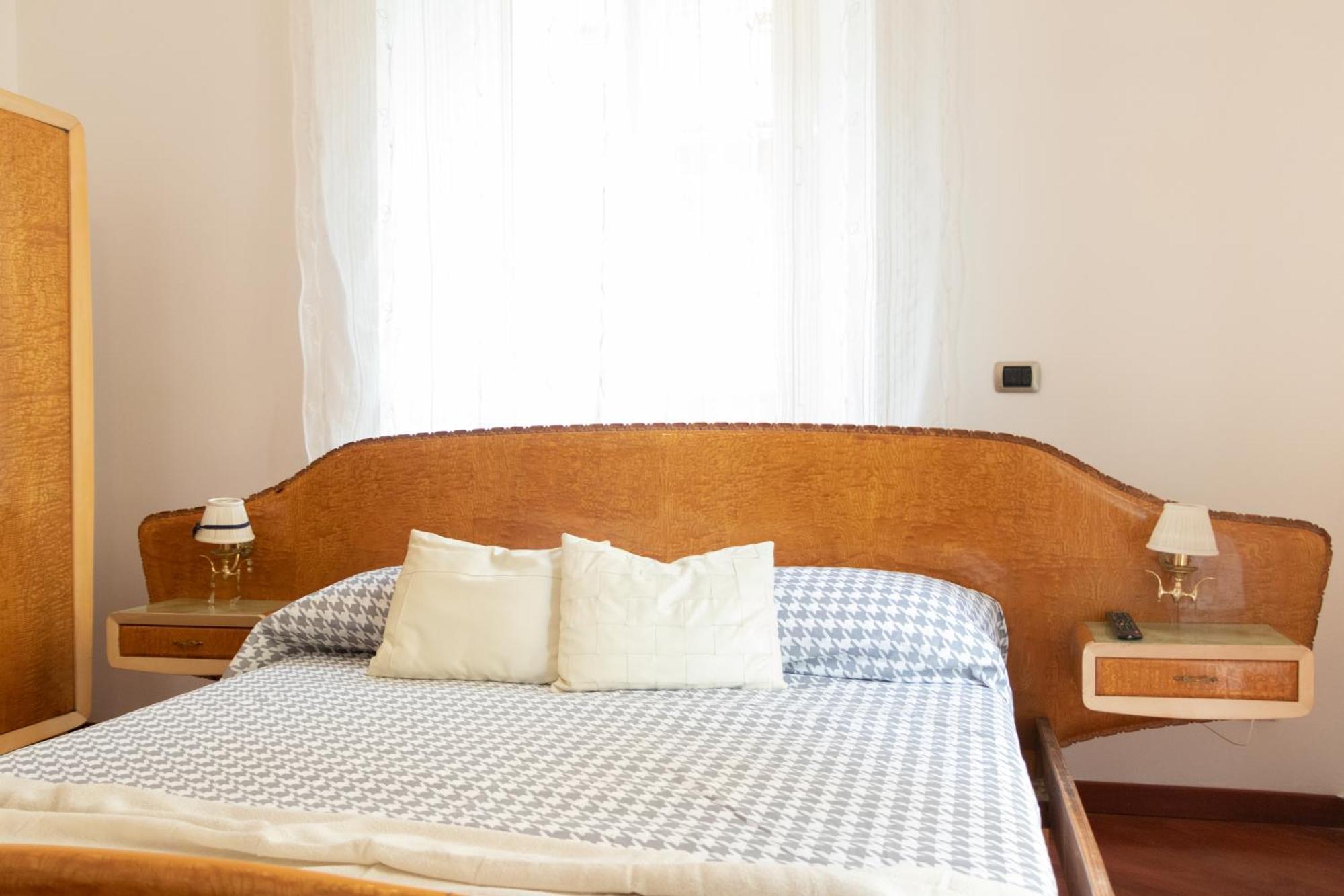 Iside Apartment