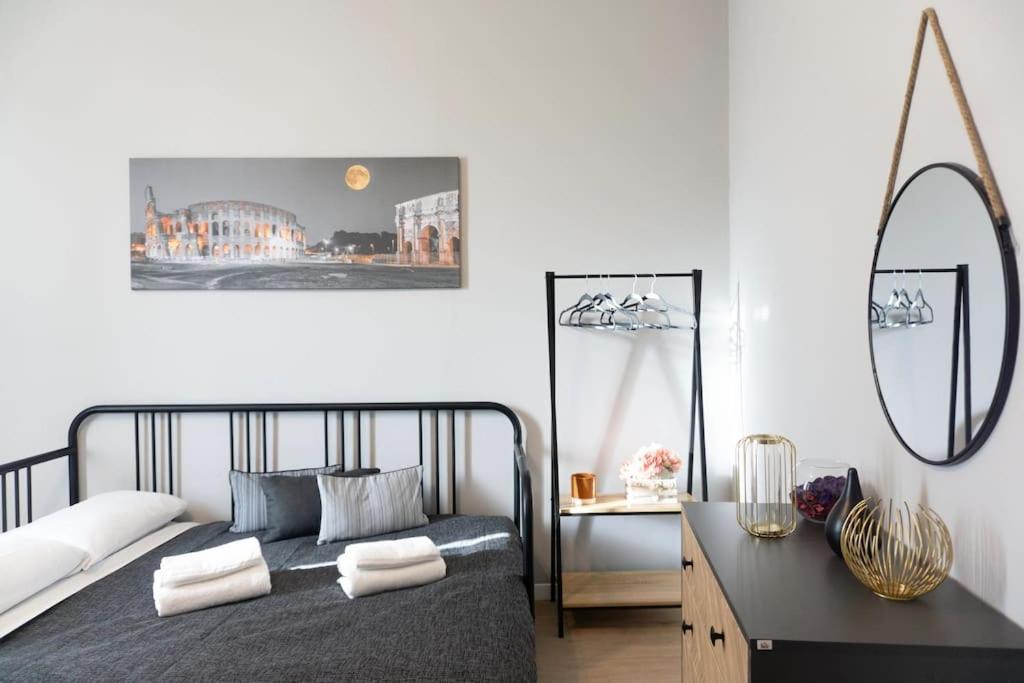 Sweet And Modern In Tor Pignattara Apartment *