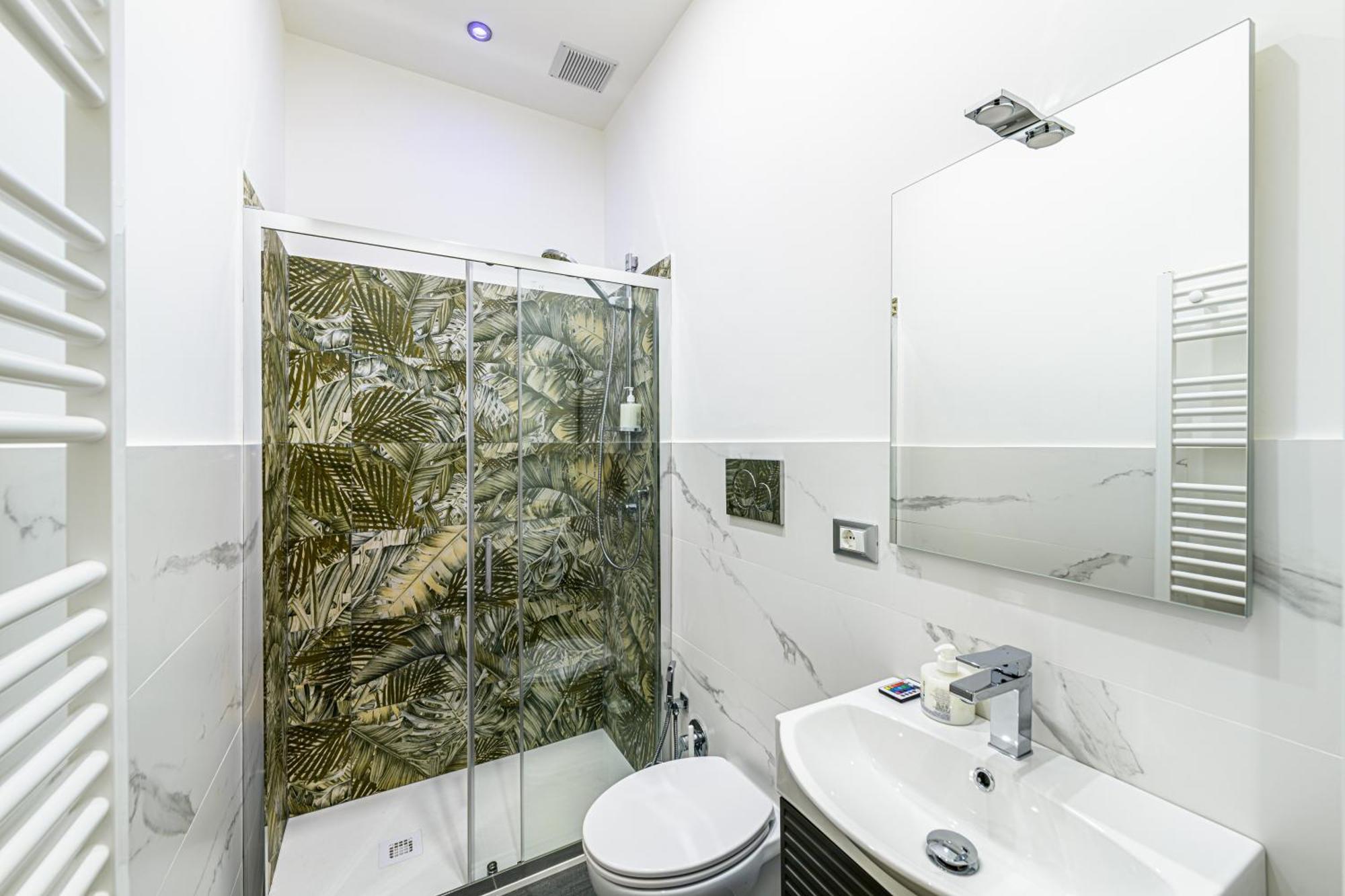Lion Aparts Apartment Rome