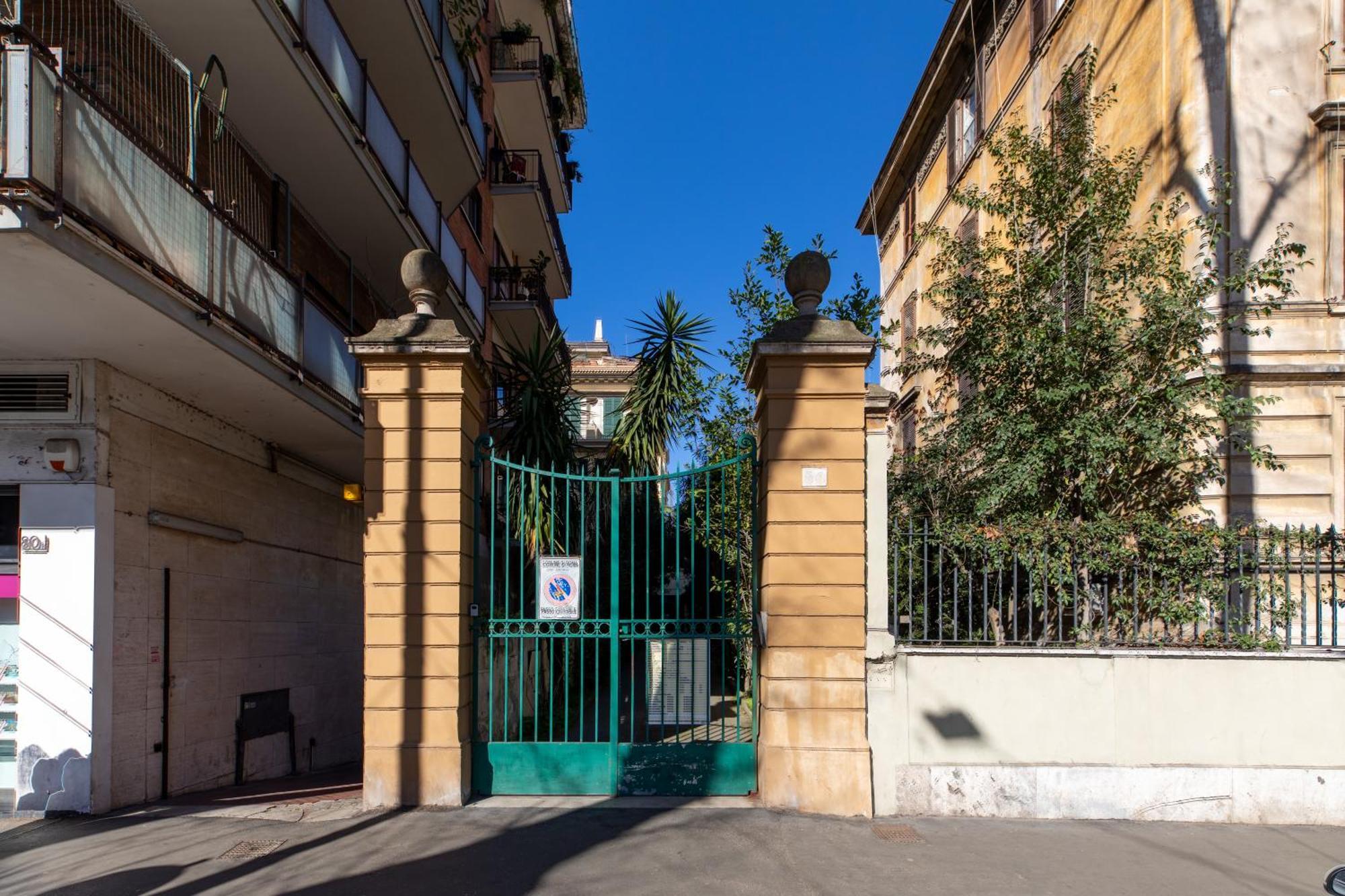 Iflat Trastevere Bright And Comfy 2 Bedroom Apartment Rome