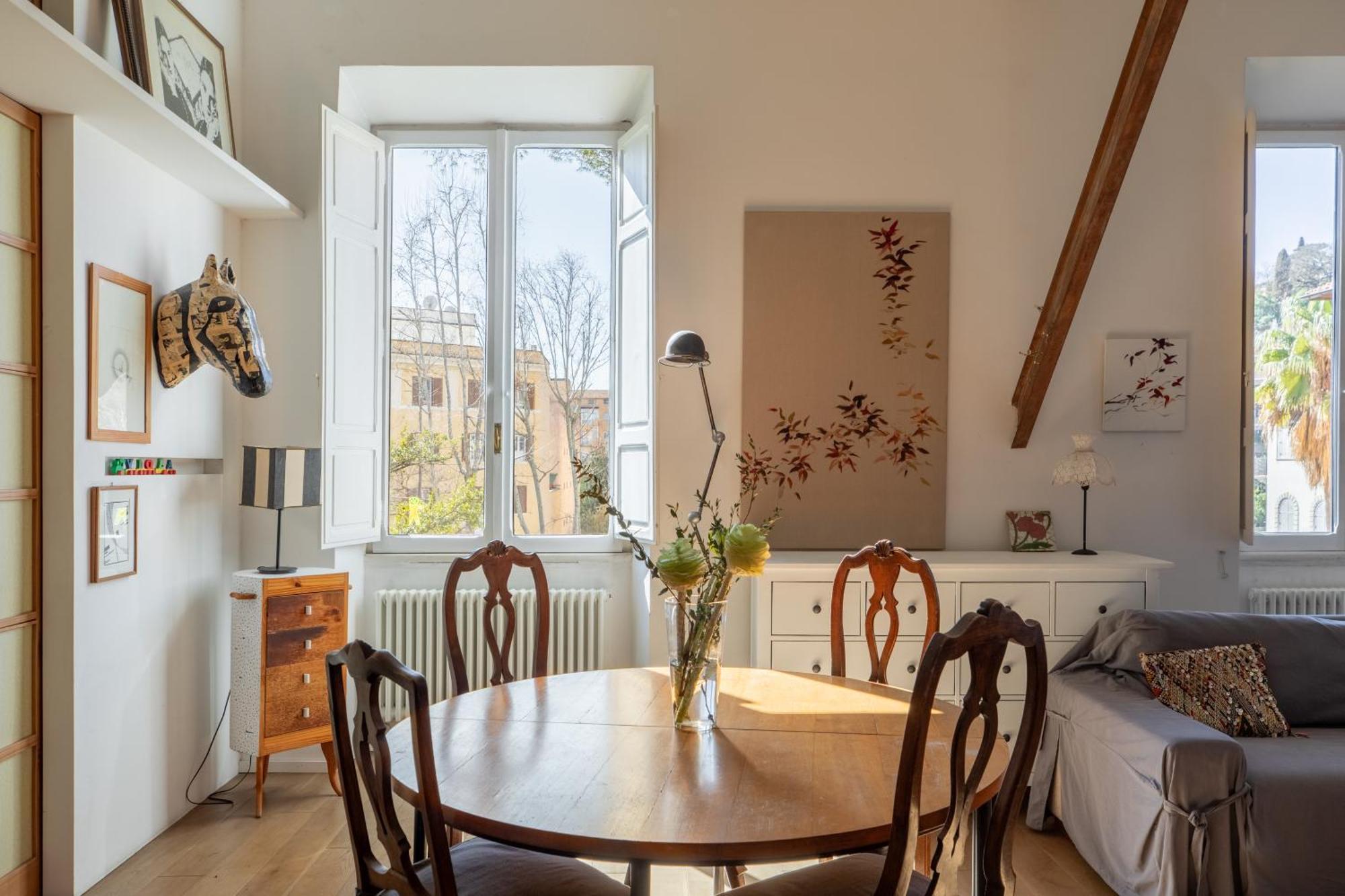 Iflat Trastevere Bright And Comfy 2 Bedroom Rome
