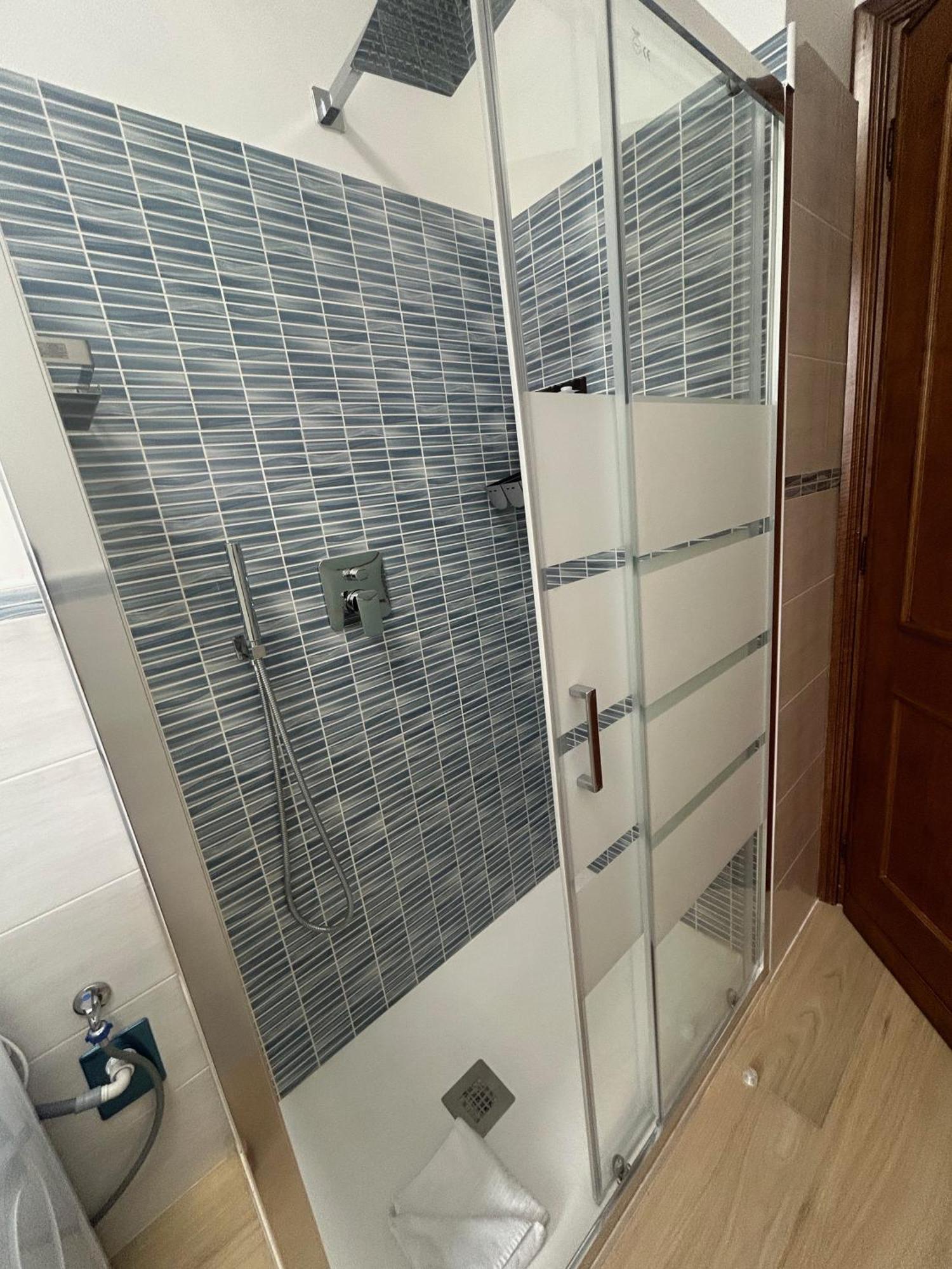 Riboty By Ghor Apartment