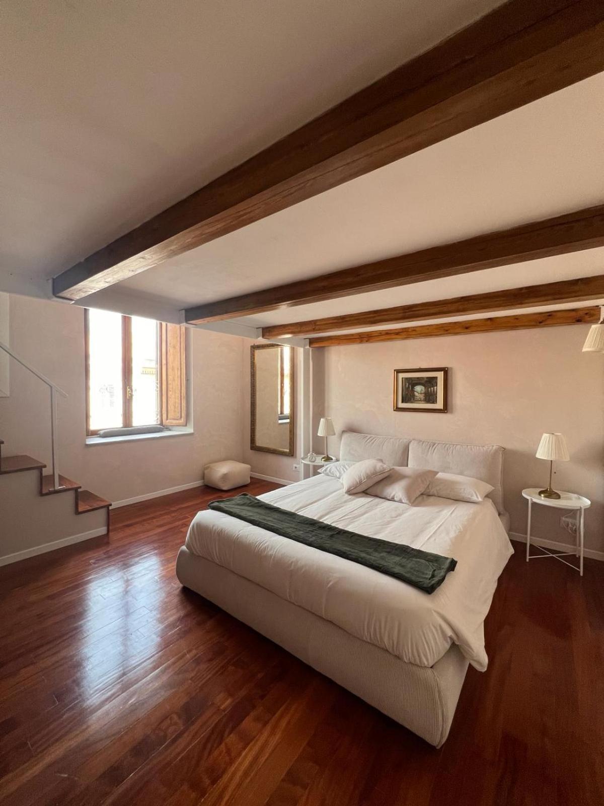 Penthouse 23 - Vatican Charming Apartment *