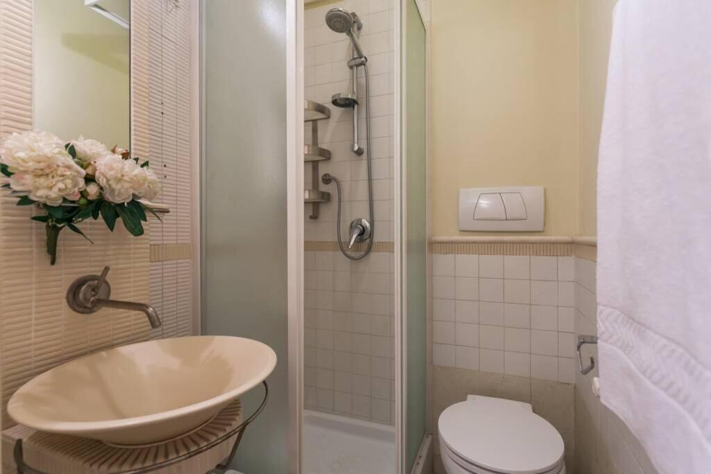 Borgo Pio - Quite And Spacious Apartment *