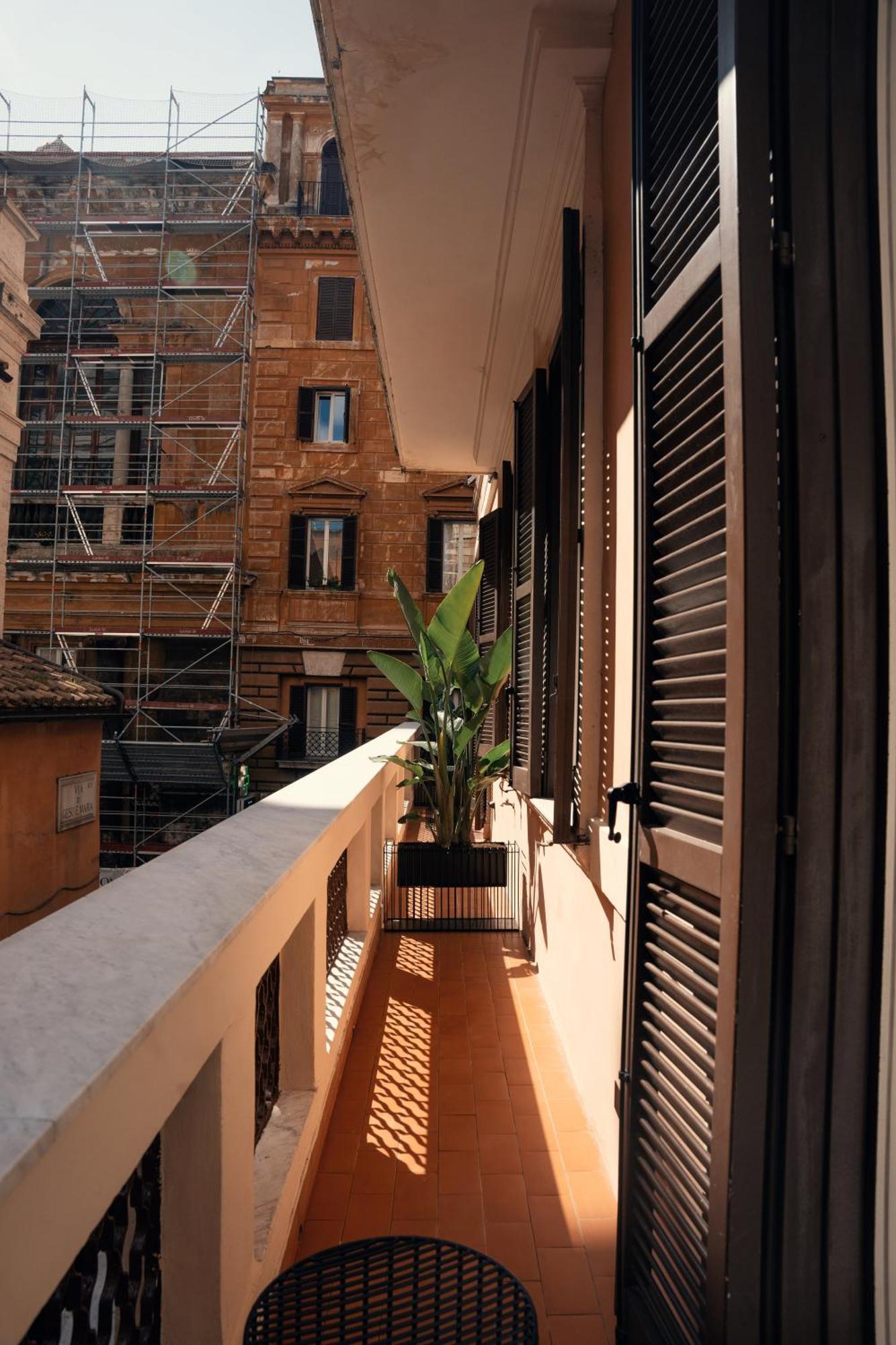 The Flow - Via Del Corso Affittacamere