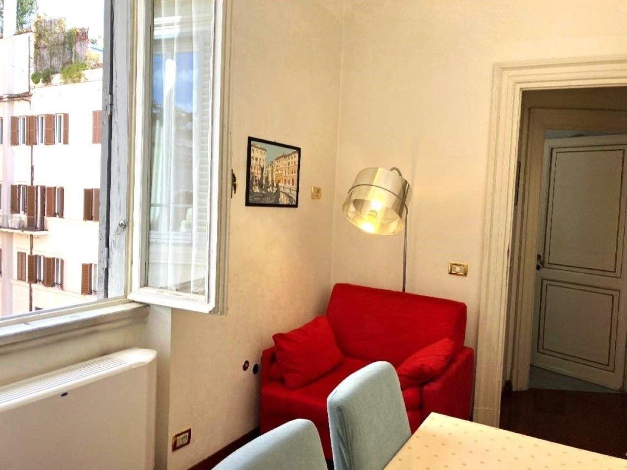 Tolles In Rione Iv Campo Marzio Mit Panorama-terrasse, Trevi-brunnen In Der Naehe Apartment