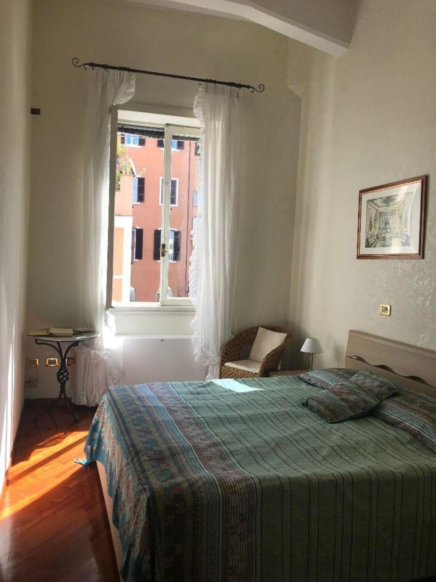 Tolles In Rione Iv Campo Marzio Mit Panorama-terrasse, Trevi-brunnen In Der Naehe * Rome