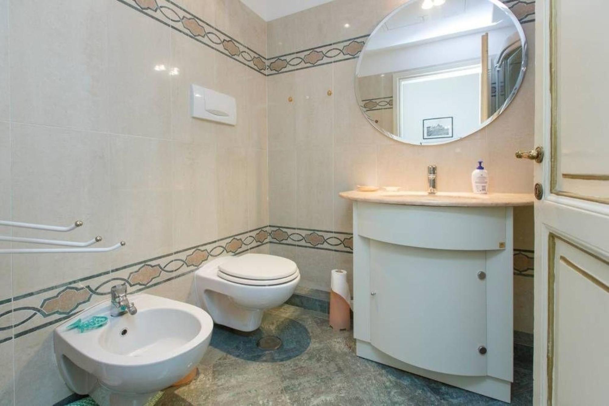 Apartment Tolles In Rione Iv Campo Marzio Mit Panorama-terrasse, Trevi-brunnen In Der Naehe