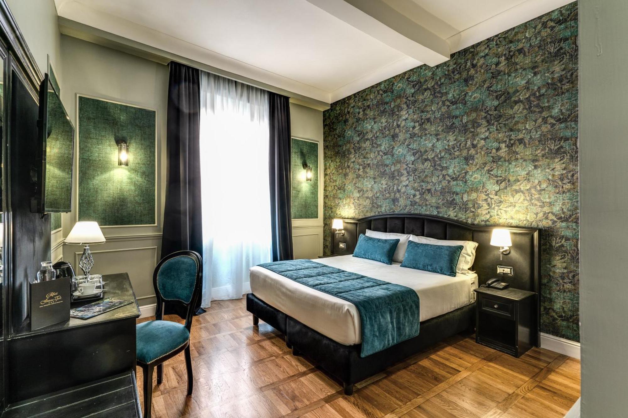Hotel Relais Fontana Di Trevi Rome