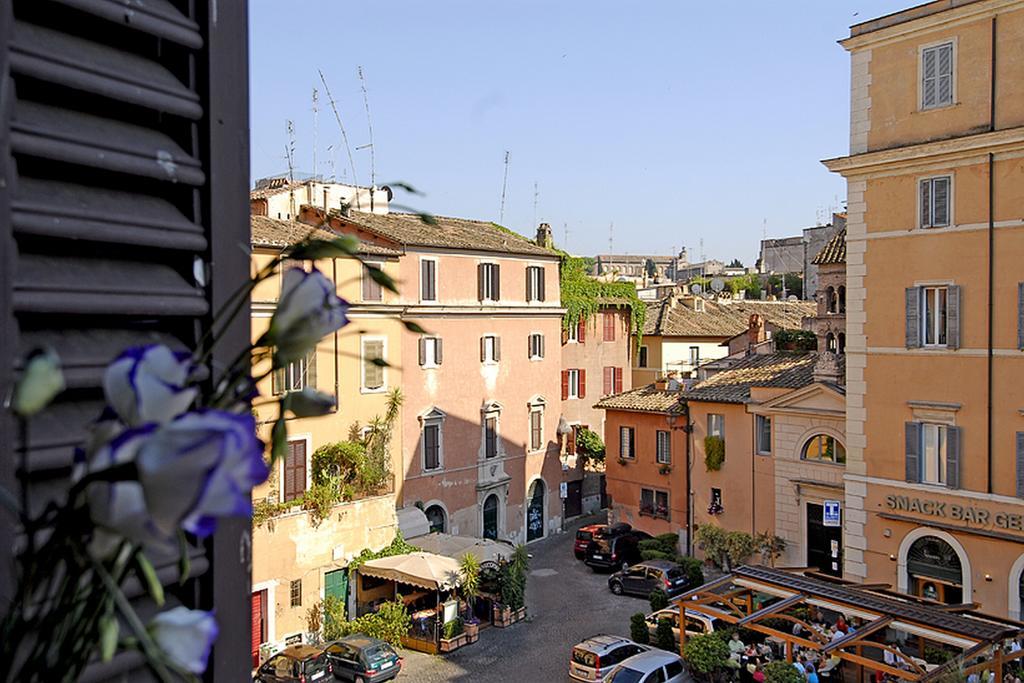 Pearl Suite * Rome