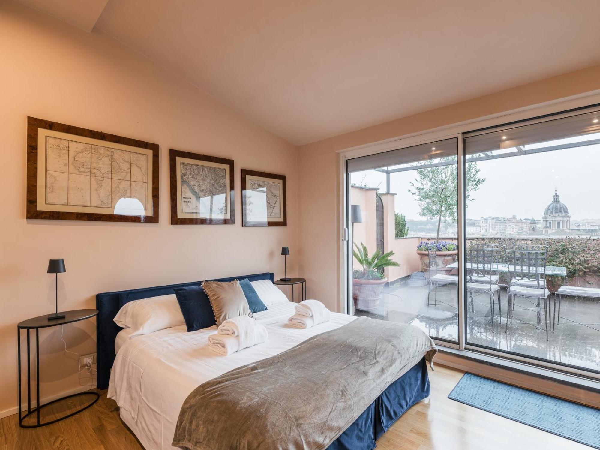 The Rent - Spacious With Terraces With Panoramic View Of Appartamento Roma