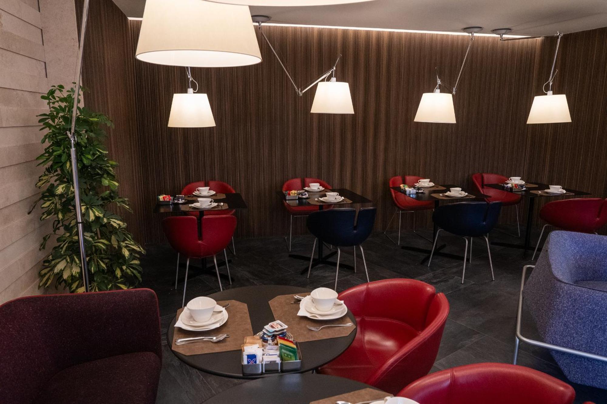 Stendhal Luxury Suites