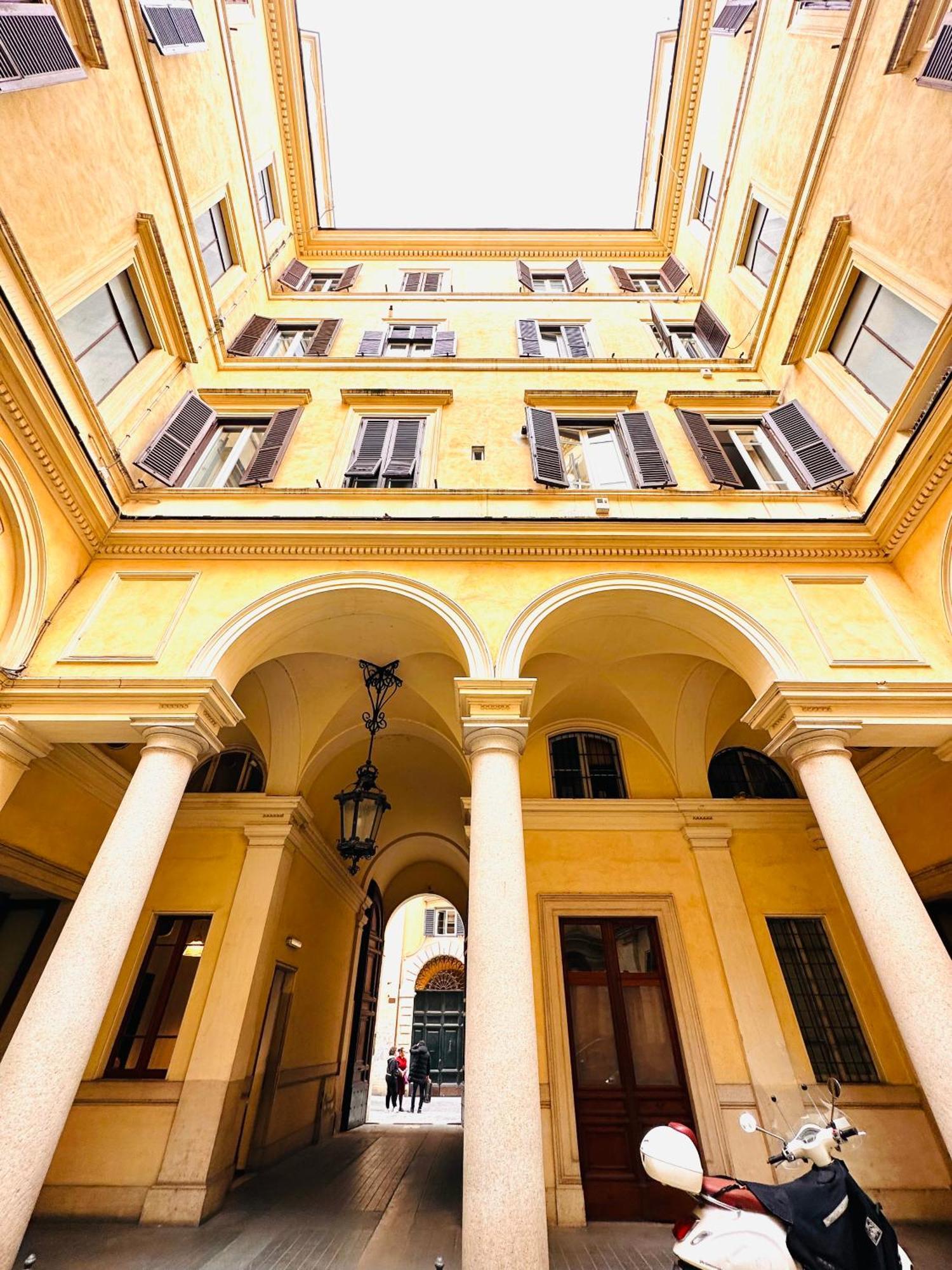 Loft Largo Argentina * Rome