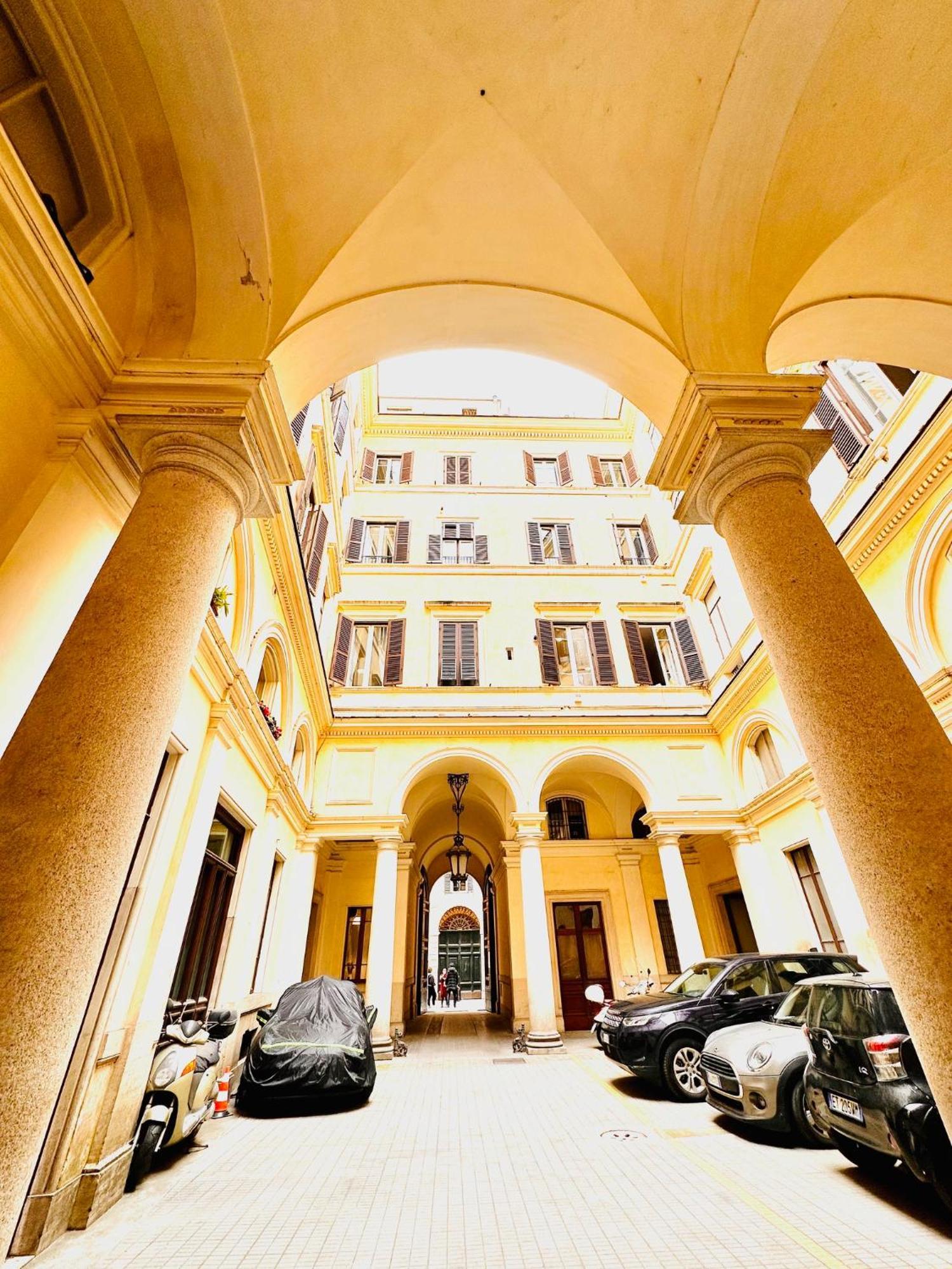 Apartment Loft Largo Argentina Rome