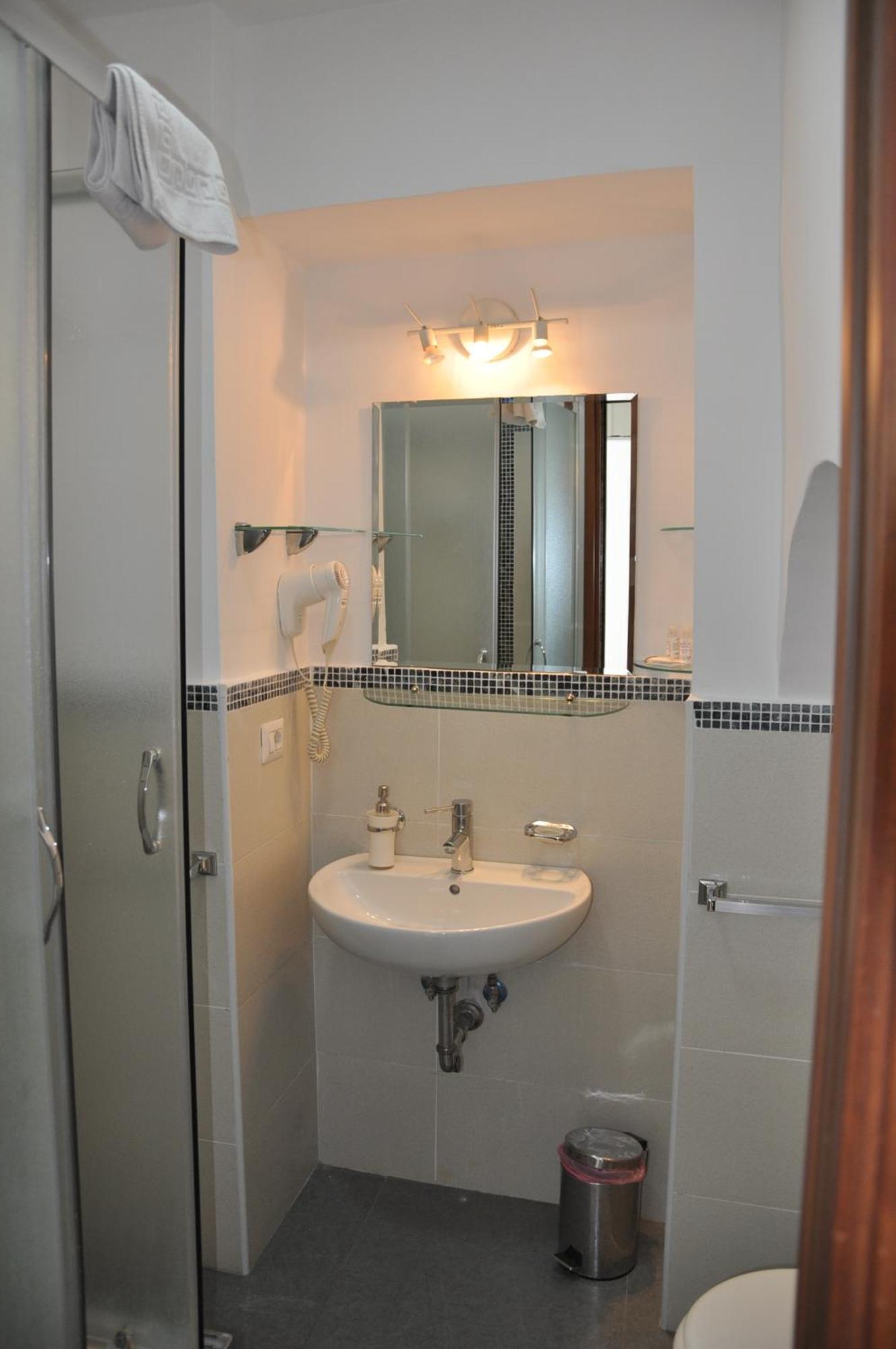 Colosseo Guest house *