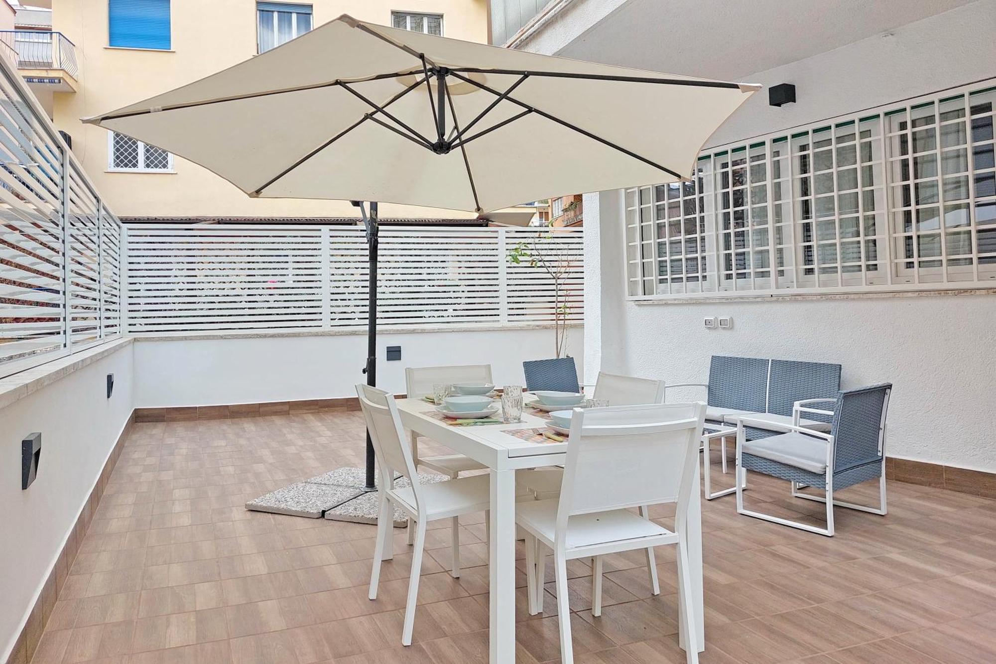 Boutique Con Ampia Terrazza - Citta Del Vaticano * Rome
