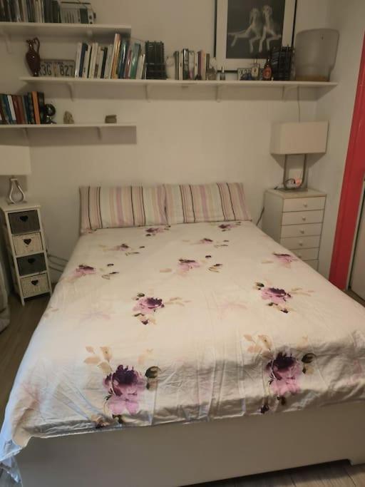 Dependance In Private Garden Id29923 Apartment *