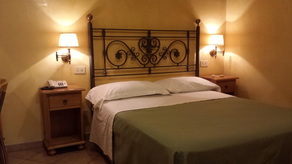 Fidene Hotel