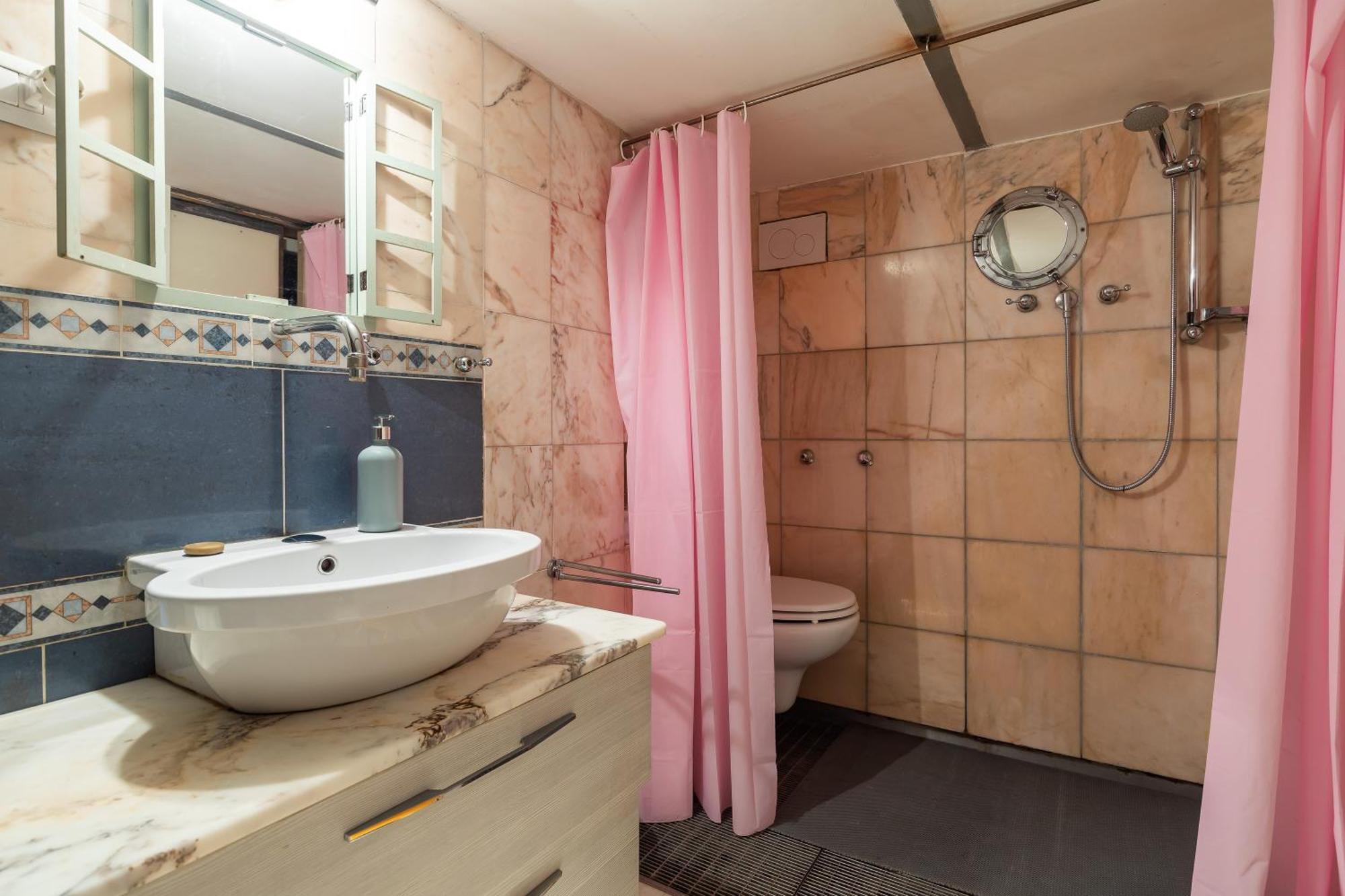 Apartment Penthouse In Exclusive Borgo Pio District