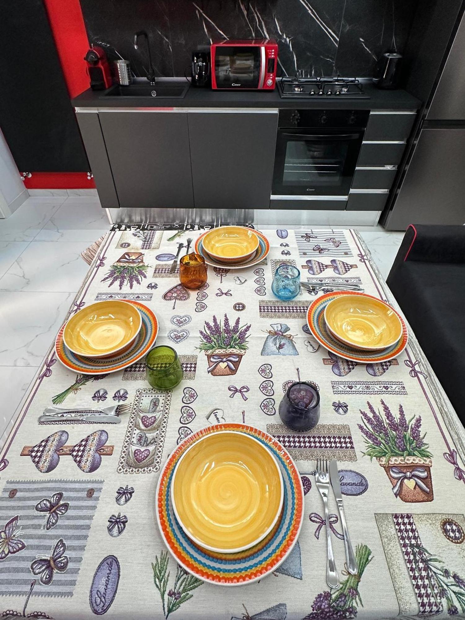Ciclamini Garden Apartment