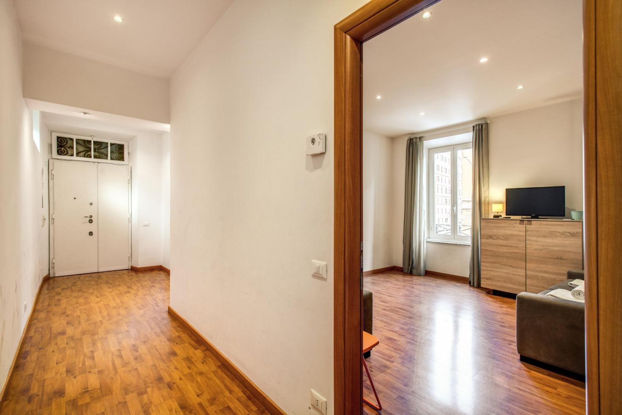 Apartment Nuovo Colonna - San Giovanni Rome