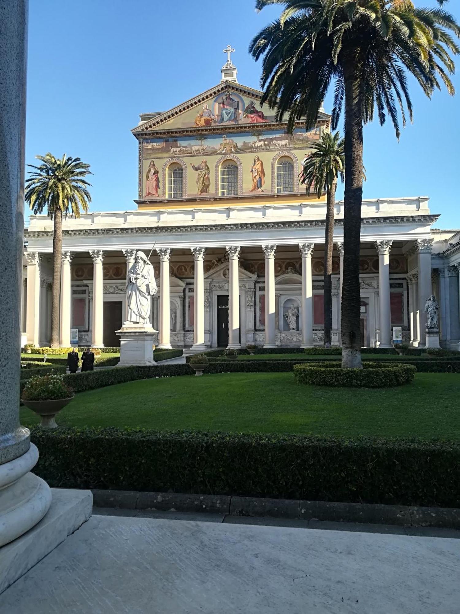 Temporary * Rome