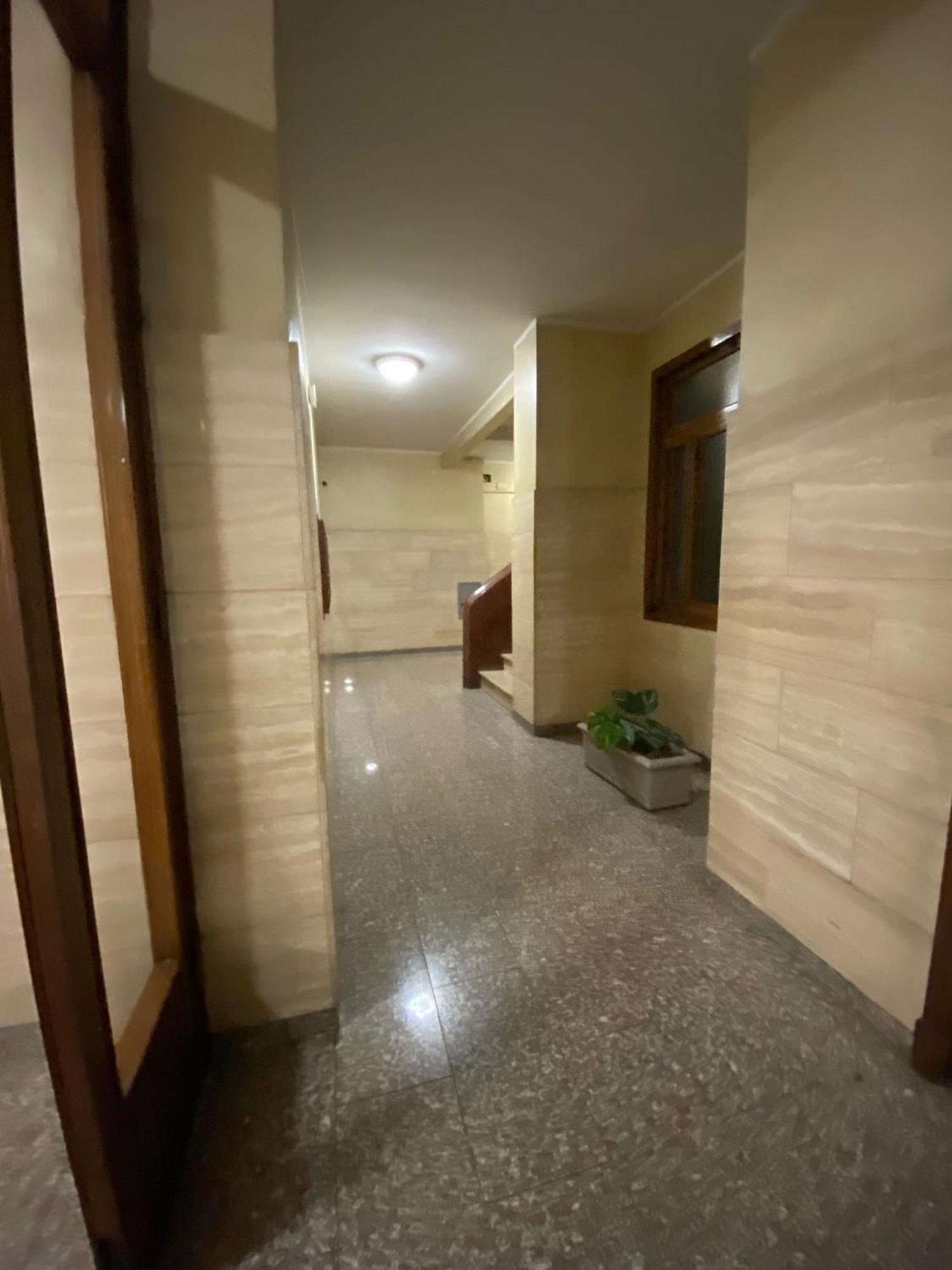 Apartment 31