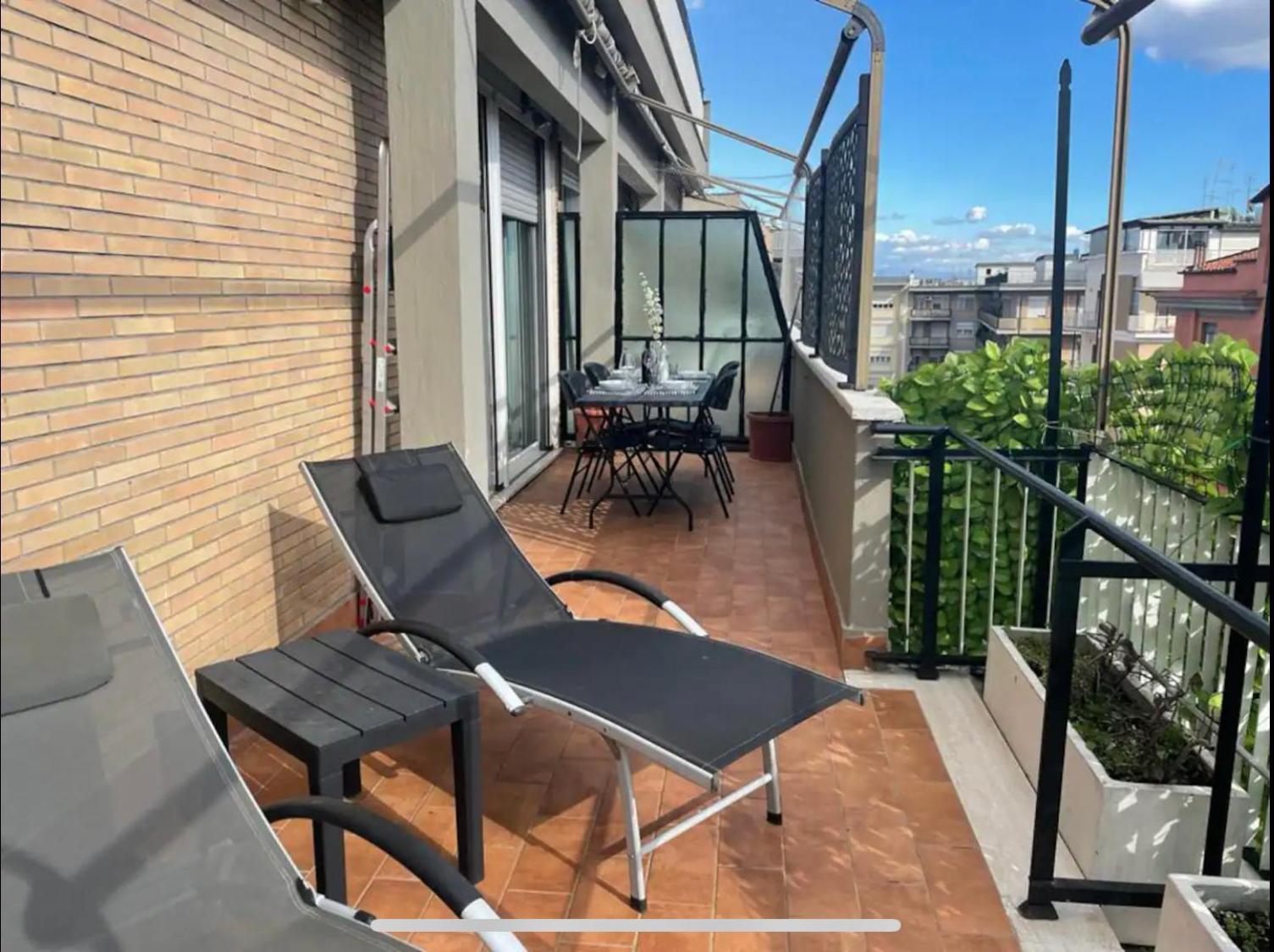 La Terrazza Di Vigna Clara Apartment Rome