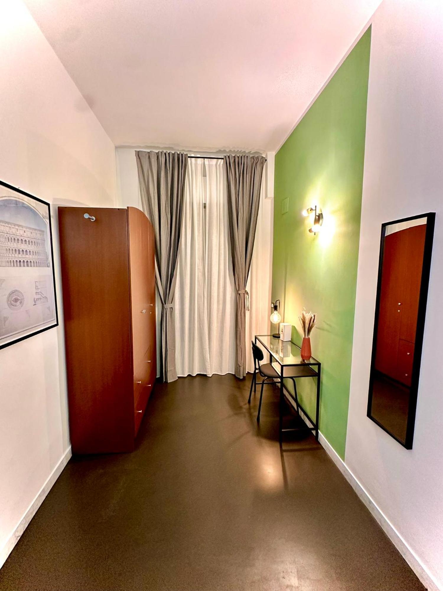 Jef San Giovanni, Apartment Rome
