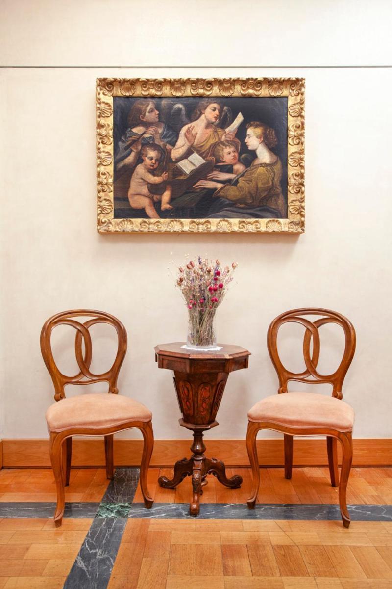 Apartment Harry's Bar Trevi Luxury - Sardegna *