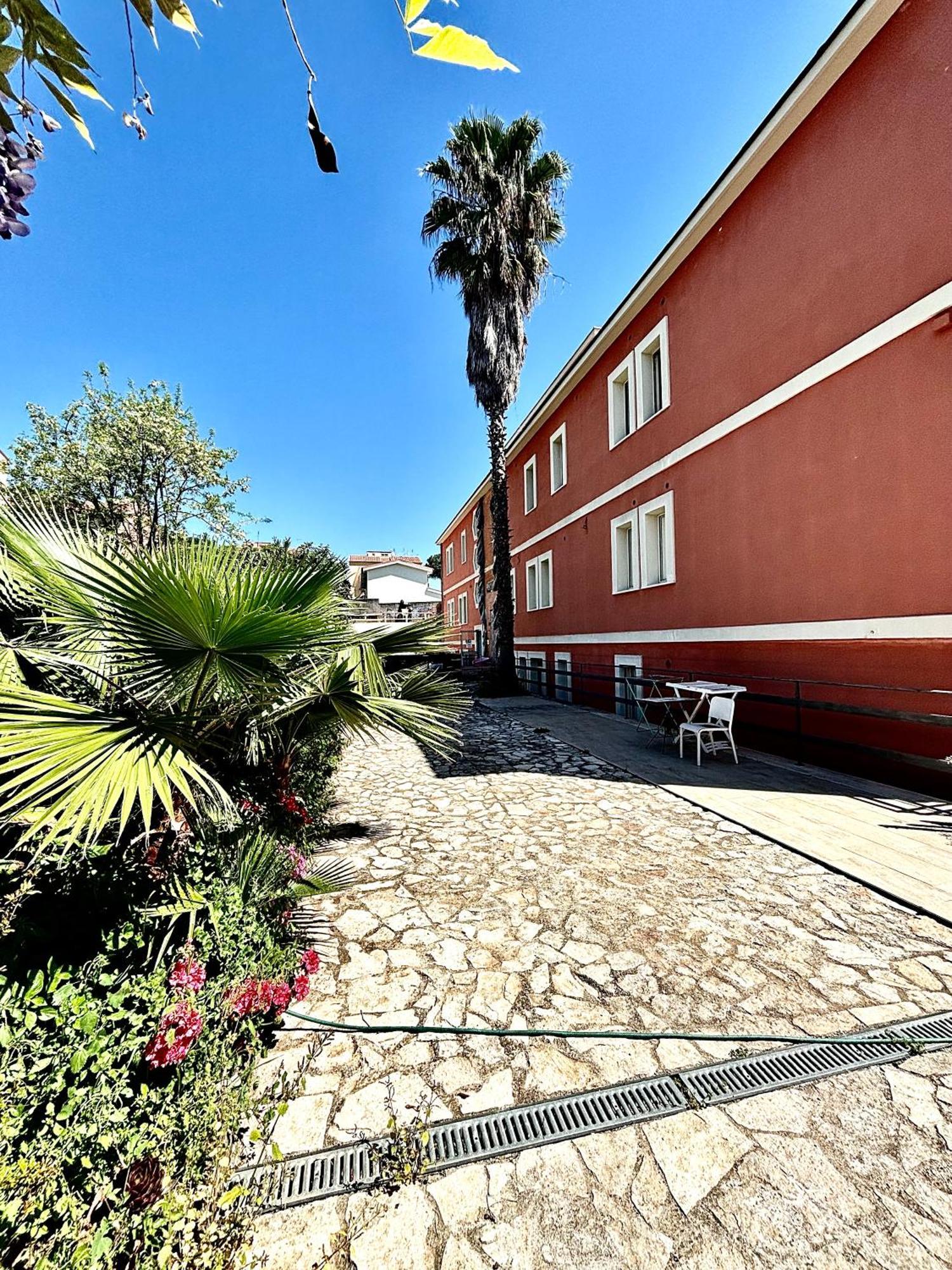 Hostel Palace