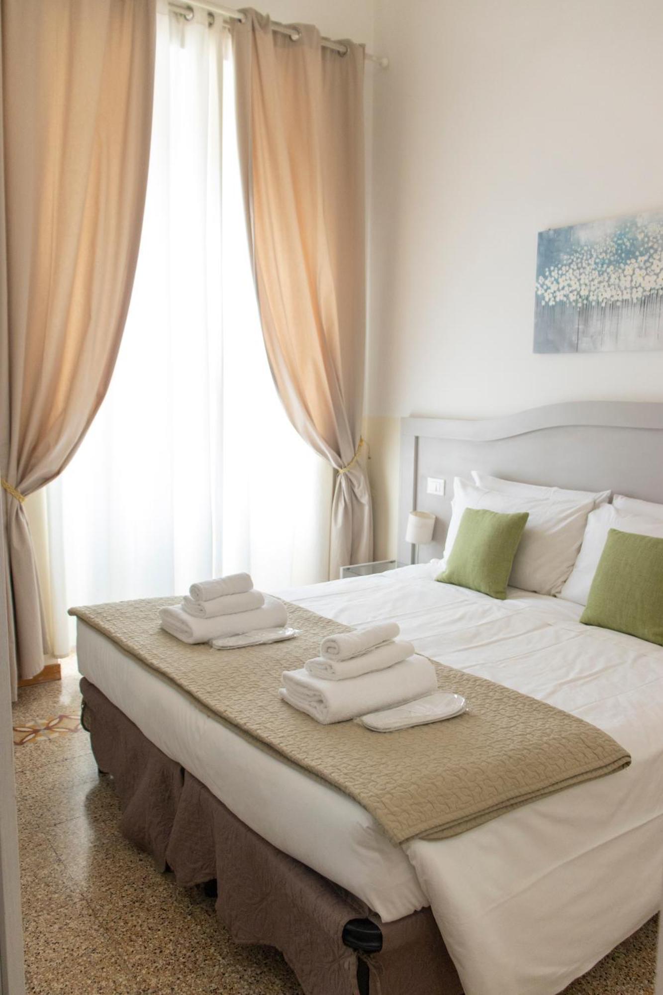 Biancoreroma Bed & Breakfast 2*