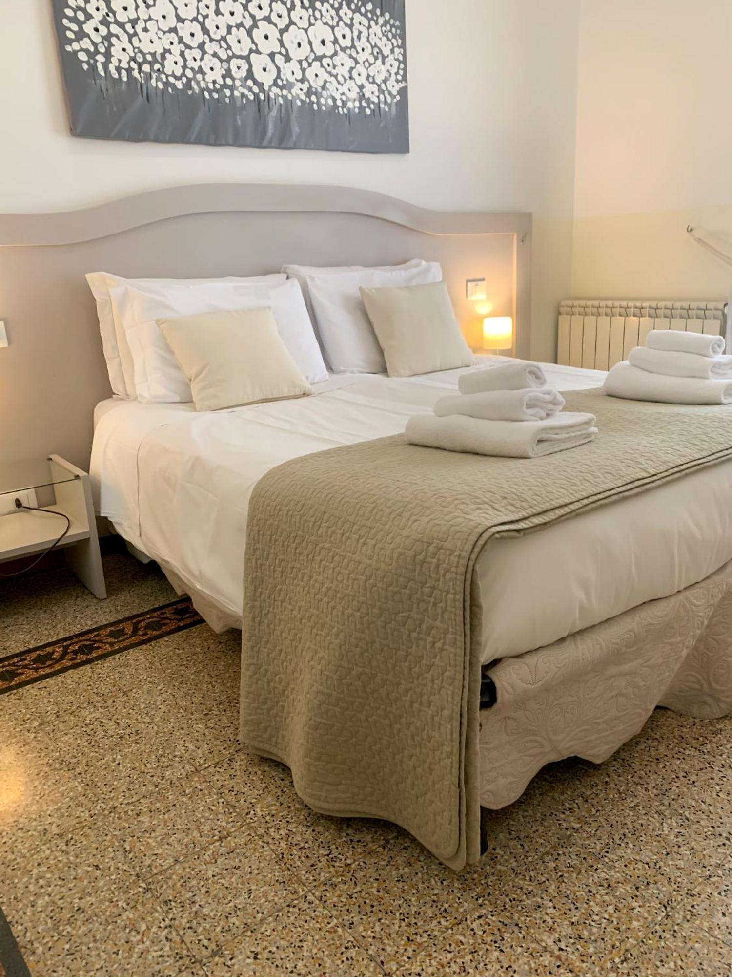 Bed & Breakfast Biancoreroma 2*