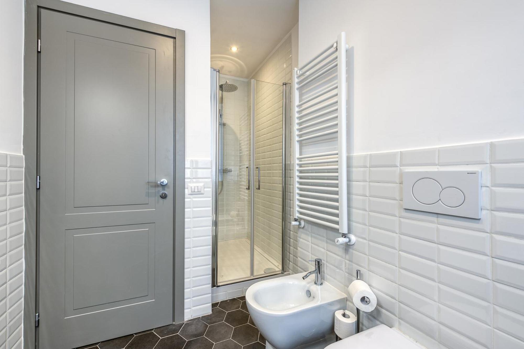 Clausim Domus: New Brightful Flat Next To The Vatican Apartment Rome